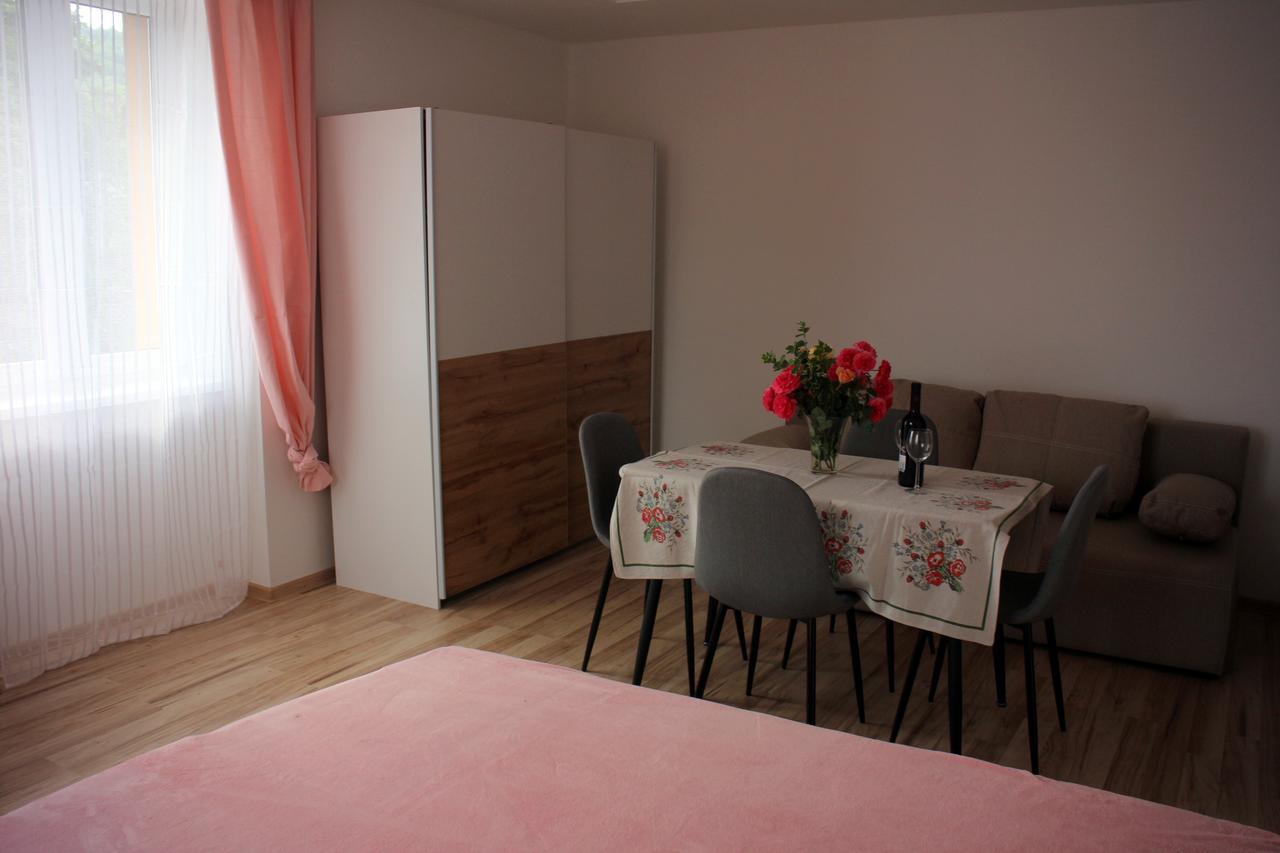 Banská Štiavnica Apartmanovy Dom Maria מראה חיצוני תמונה